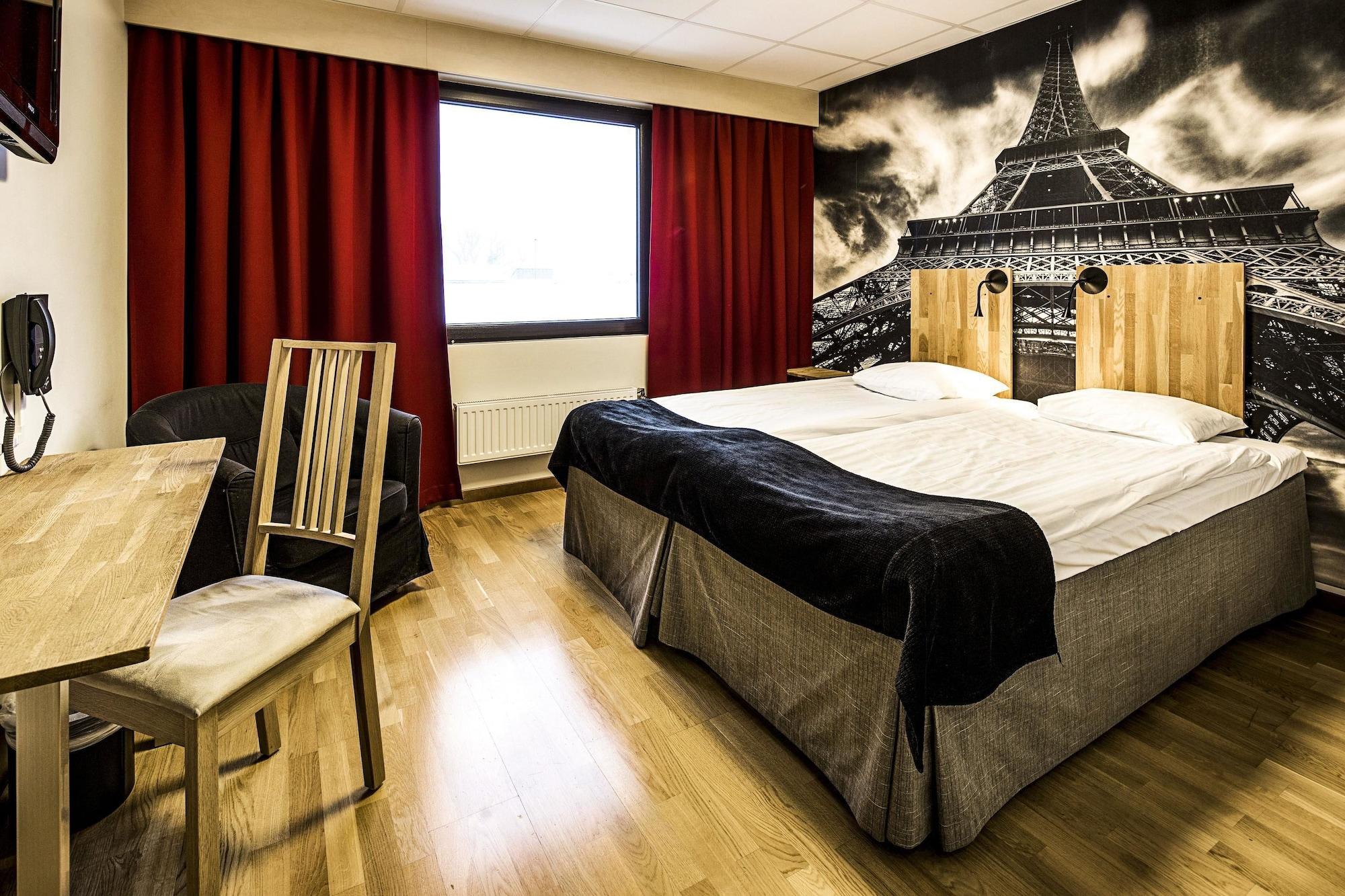 Home Hotel Bristol Arvika Buitenkant foto