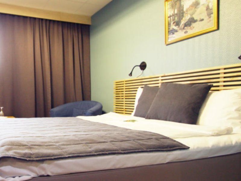 Home Hotel Bristol Arvika Buitenkant foto
