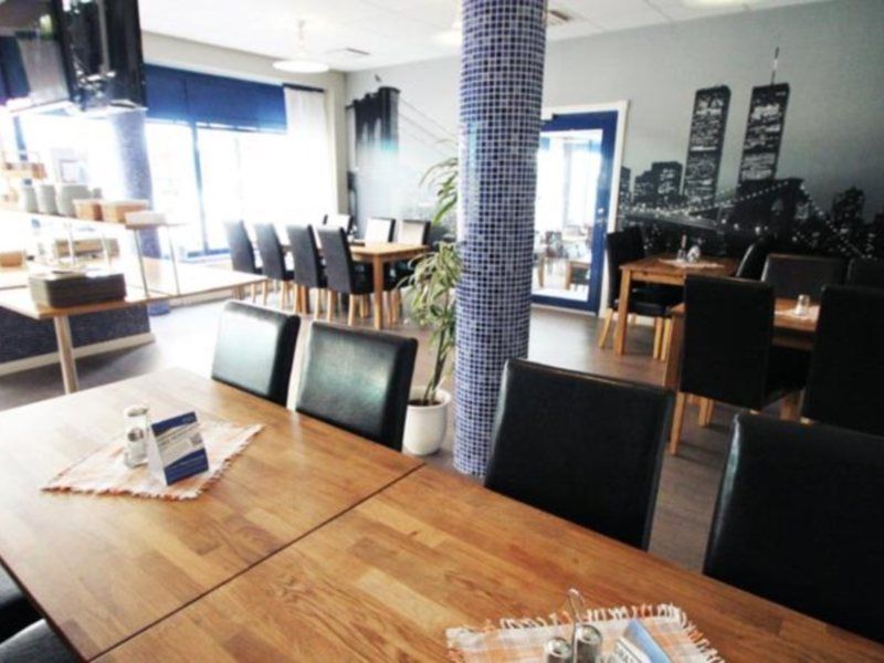Home Hotel Bristol Arvika Buitenkant foto